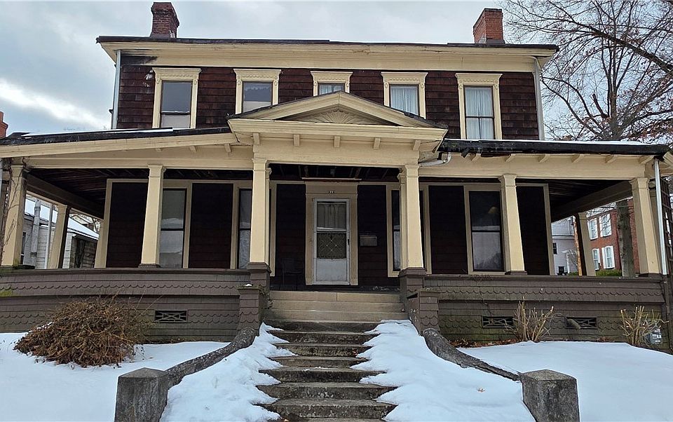 1st image of 219 Whitely St