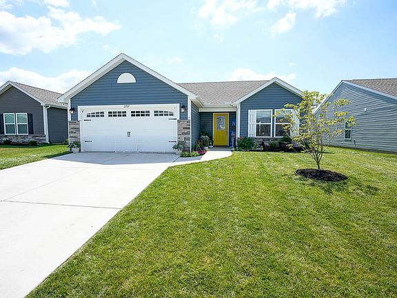 2nd image of 2707 Glastonbury Way