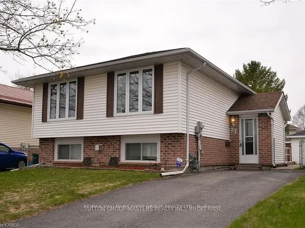27 Dauphin Ave, Kingston, ON K7K 6B2