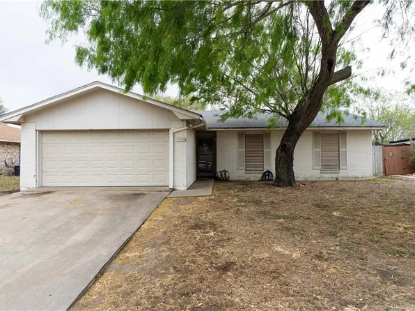 1005 Barcelona St, Portland, TX 78374