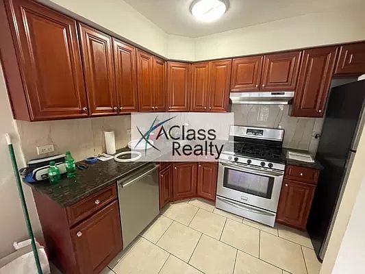 2nd image of 23-17 Broadway #4B