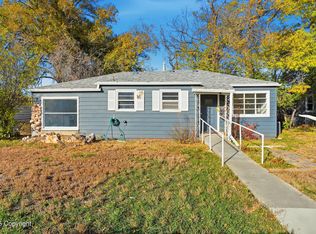 106 Frontier Ave, Newcastle, WY 82701