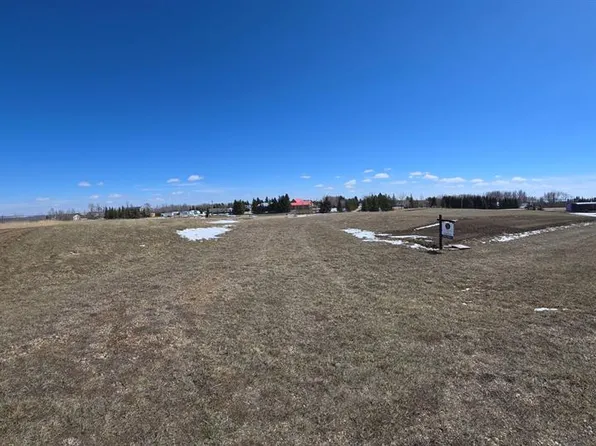 112 Bruhn Blvd, Ponoka County, AB T0C 2J0