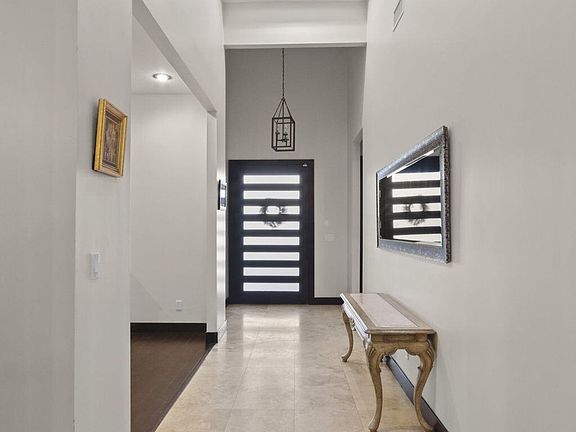 3rd image of 2104 Hacienda Roja Dr