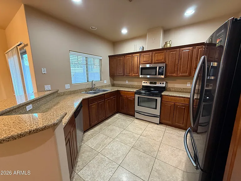 1120 S Ash Ave #1003 — Photo 6