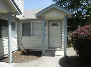 1475B SE N St, Grants Pass, OR 97526