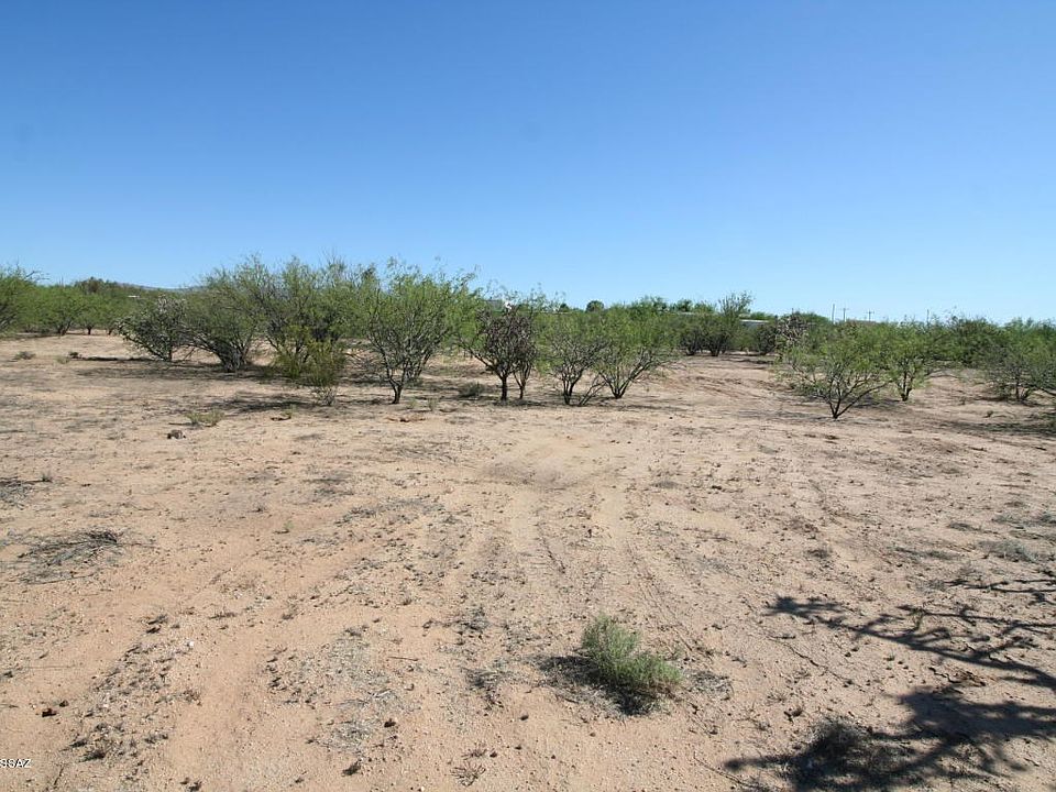 Lot 1