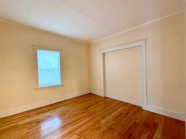 113-115 Elmwood Ave, Quincy, MA 02170