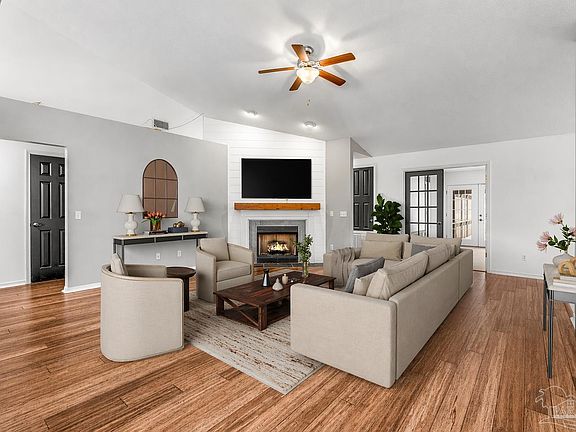 2nd image of 1764 Condor Dr