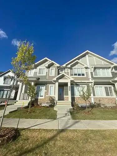 762 Orchards Blvd SW #1A Photo 1