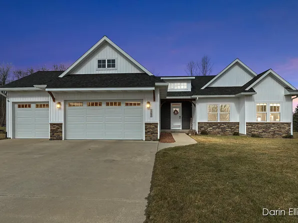 1385 Bianca Way, Ionia, MI 48846