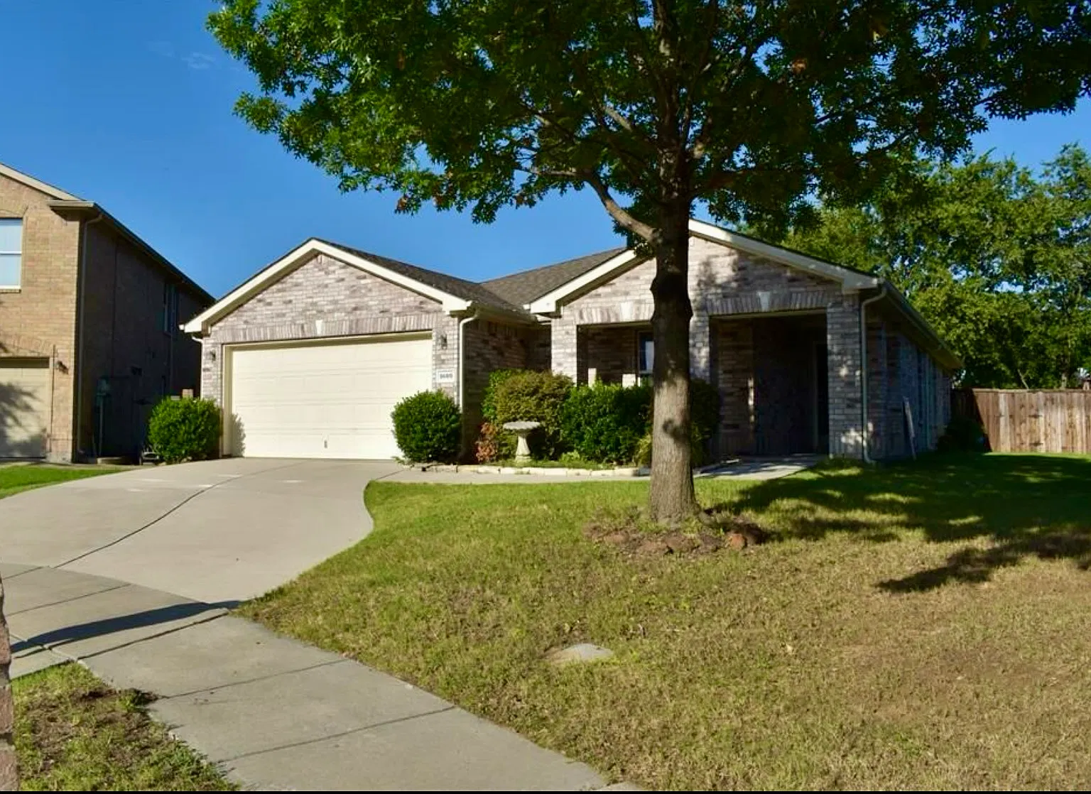 3 bed, 1672 sqft, $2,050 — Photo 2