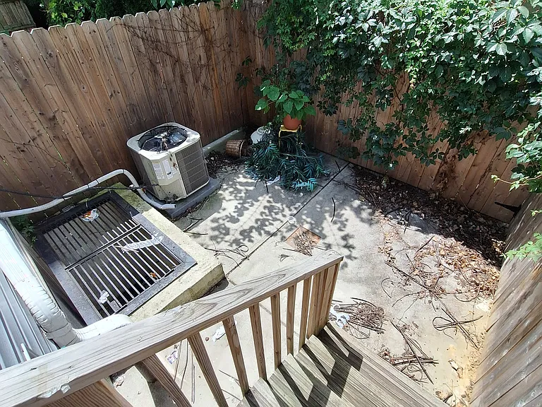 2138 N Franklin St #1 — Photo 16