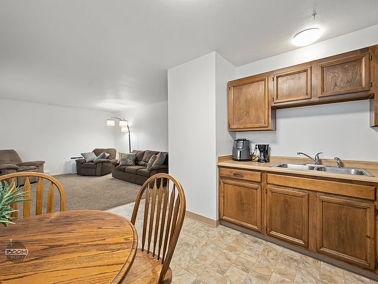 1251 W Patricia Ave #4 — Photo 7