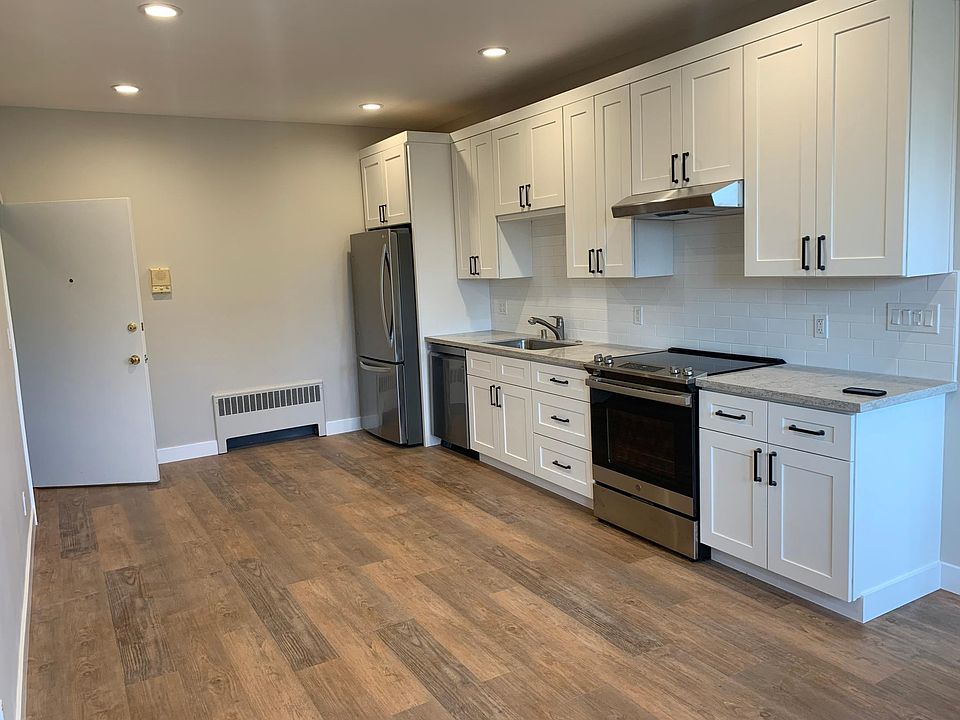 1st image of 4383 Piedmont Ave