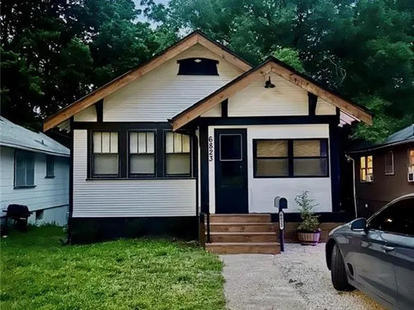 6823 Agnes Ave, Kansas City, MO 64132