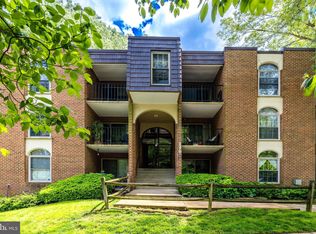 3370 Woodburn Rd APT 12, Annandale, VA 22003