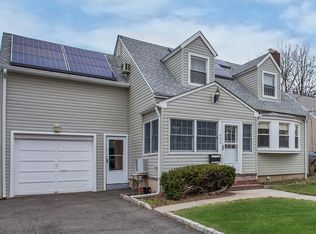 924 Lafayette Ave, Union, NJ 07083