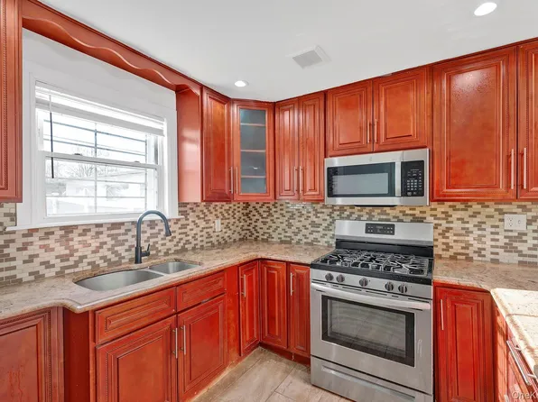 16418 109 Drive, Jamaica, NY 11433