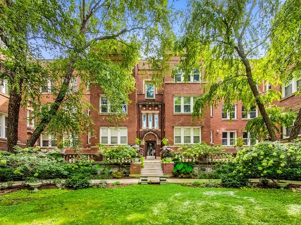 733 W Buckingham Pl #13, Chicago, IL 60657