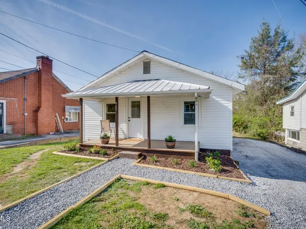 907 Hopson St, Johnson City, TN 37601