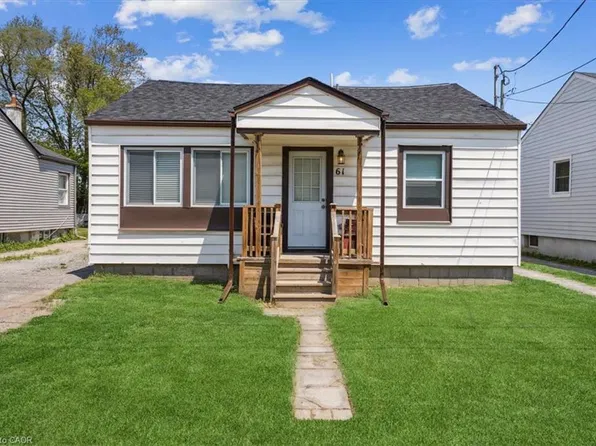 61 Dieppe Rd, Saint Catharines, ON L2M 6J5