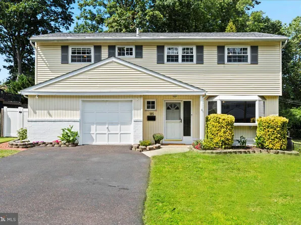 185 Windmill Rd, Willow Grove, PA 19090