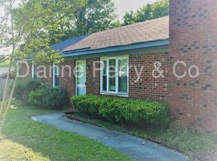 5321 Lord Tennyson Rd, Wilmington, NC 28405