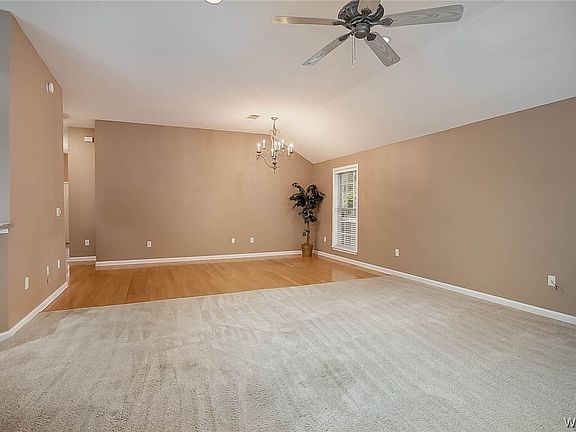 4th image of 11920 Arbor Valley Pkwy
