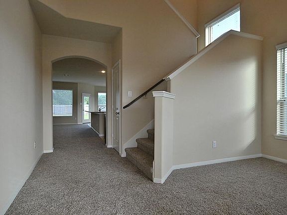 3rd image of 1807 Bravos Manor Ln
