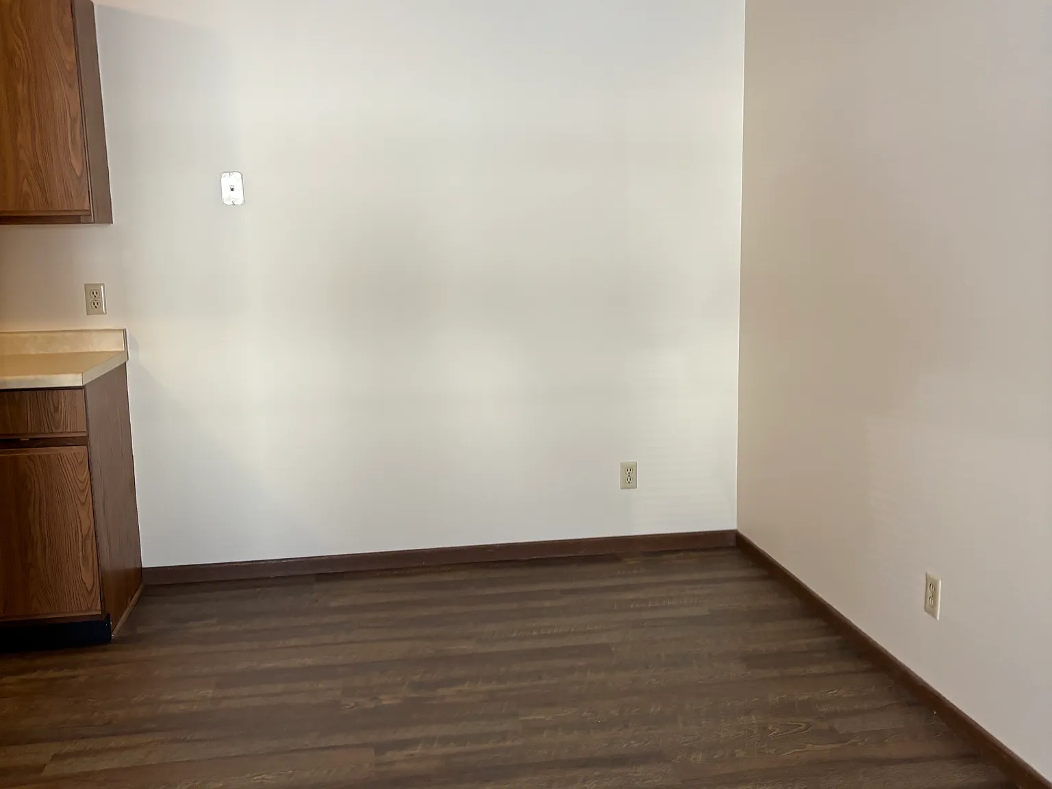 2 bed, $975 — Photo 4