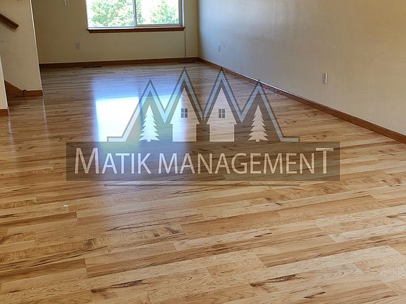 2nd image of 5035 Foxfield Dr NW