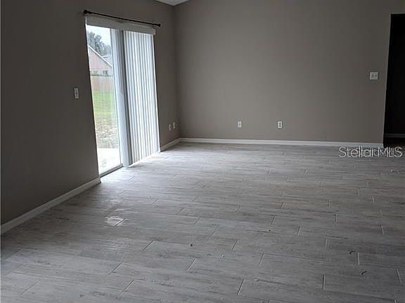 4th image of 14820 Windy Mount Cir