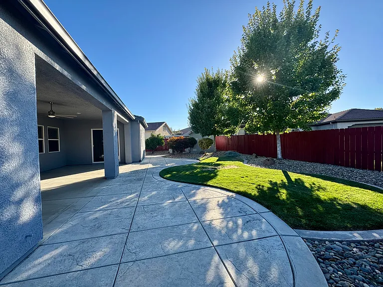 1021 S Nutmeg Landing Ct — Photo 13