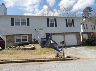 5540 Emerald Gln, Stone Mountain, GA 30088