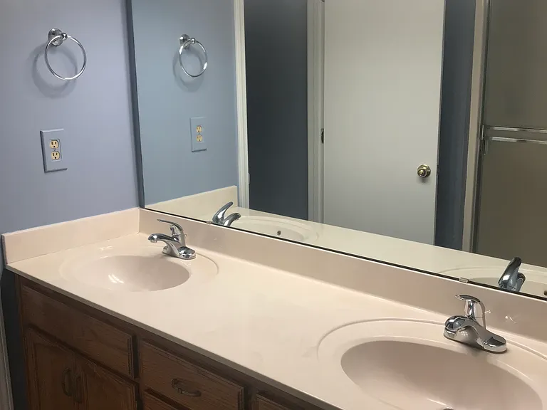 304 NE Dreamweaver Ave — Photo 16