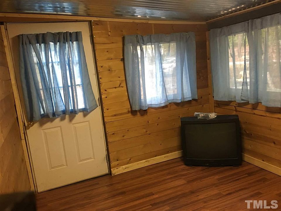 1st image of 122 Cimarron Dr