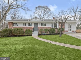 11207 Waycross Way, Kensington, MD 20895