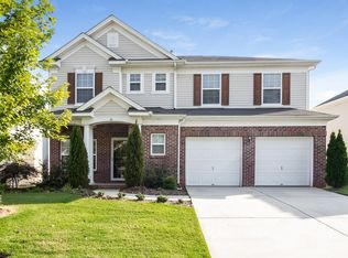 114 Farmers Folly Dr, Huntersville, NC 28117