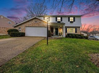 856 Meadow Ridge Dr, Cincinnati, OH 45245