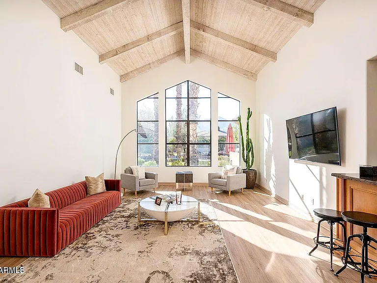 5803 E Via Del Cielo — Photo 18