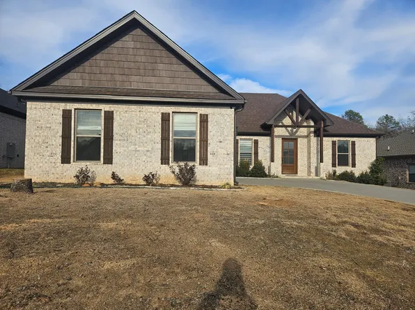 9740 Oak Forest Ln, Sherwood, AR 72120