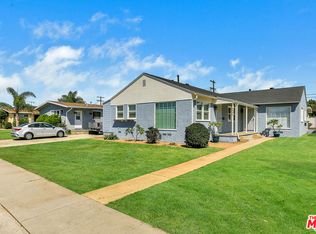 8436 Barnsley Ave, Los Angeles, CA 90045