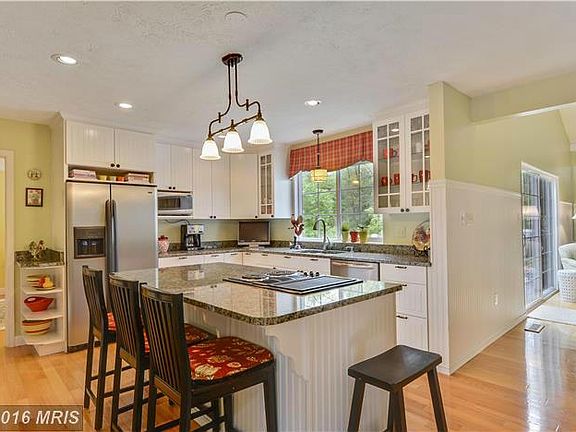 4th image of 8817 Black Alder Dr