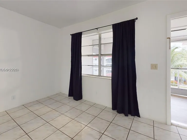 580 Egret Dr #302 — Photo 24