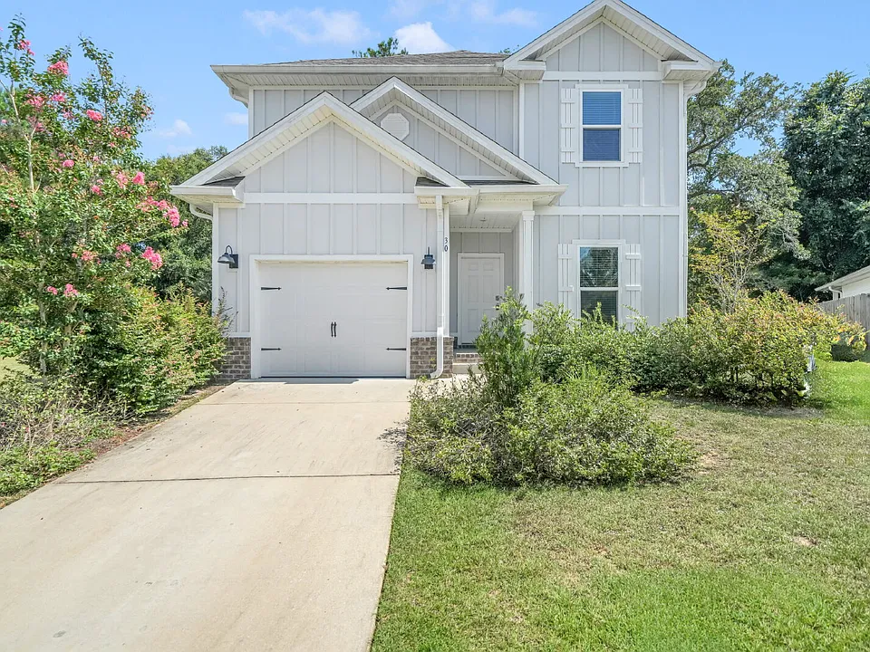 30 Sandywoods Ct