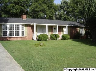 209 Suffield St, Athens, AL 35611