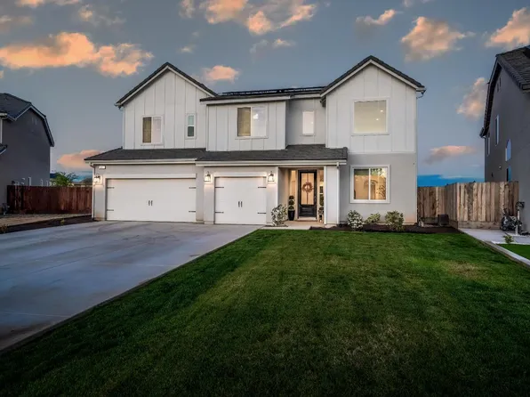 1811 Agua Dulce Ave, Clovis, CA 93619