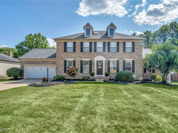 7034 Celina St NW, Massillon, OH 44646