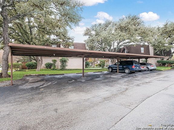 2nd image of 8715 Starcrest Dr